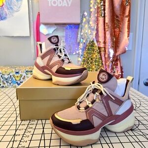 Michael Kors Pink & Rose Gold Olympia Trainer Sneakers - 6.5